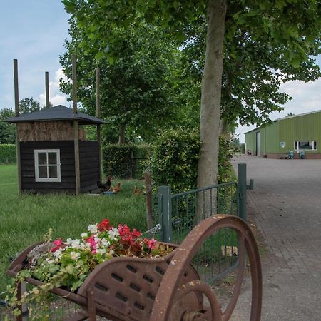 Ferienwohnung De Dorsvloer Drimmelen Exterior foto