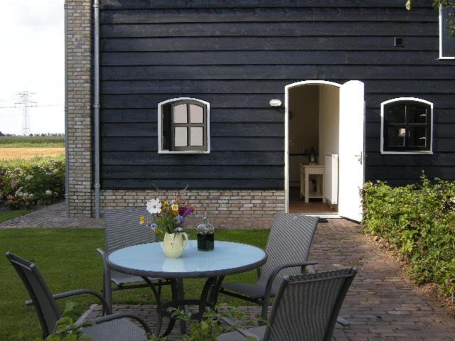 Ferienwohnung De Dorsvloer Drimmelen Exterior foto